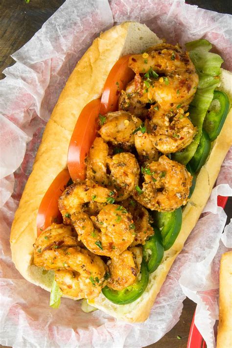 How does Shrimp Po Boy fit into your Daily Goals - calories, carbs, nutrition